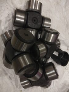 Universal Joint Crosses1